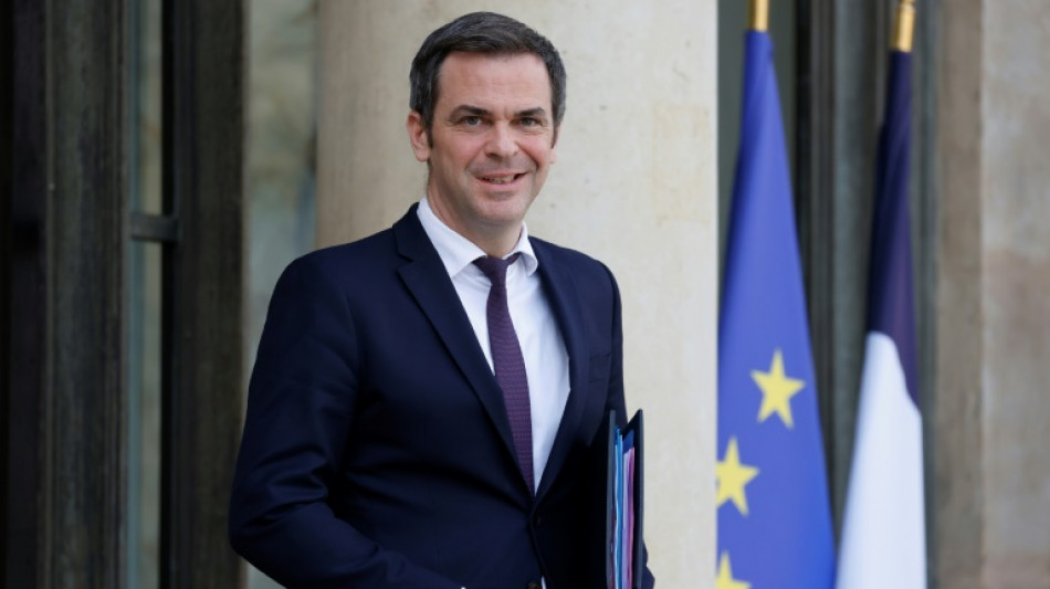 Covid-19: V&eacute;ran alerte au sujet d'"un rebond" 