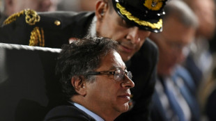 Petro avisa a los militares en Colombia que se preparen para ser un "ej&eacute;rcito de paz" 