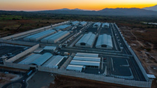 Conhe&ccedil;a a pris&atilde;o que &eacute; s&iacute;mbolo da luta contra as gangues em El Salvador