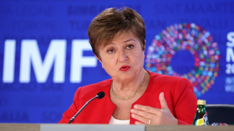 FMI reduz sobretaxas aplicadas a pa&iacute;ses muito endividados