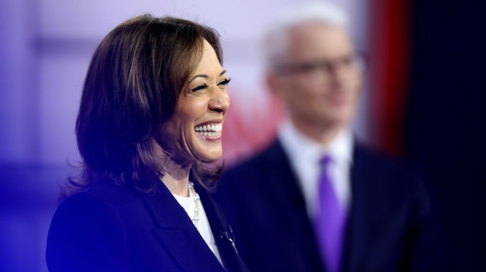 Harris vai &agrave; Ge&oacute;rgia com Obama, enquanto Trump compara UE a 'uma mini China'