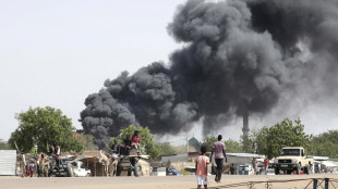 Sudan, spente le fiamme nel principale deposito di carburante