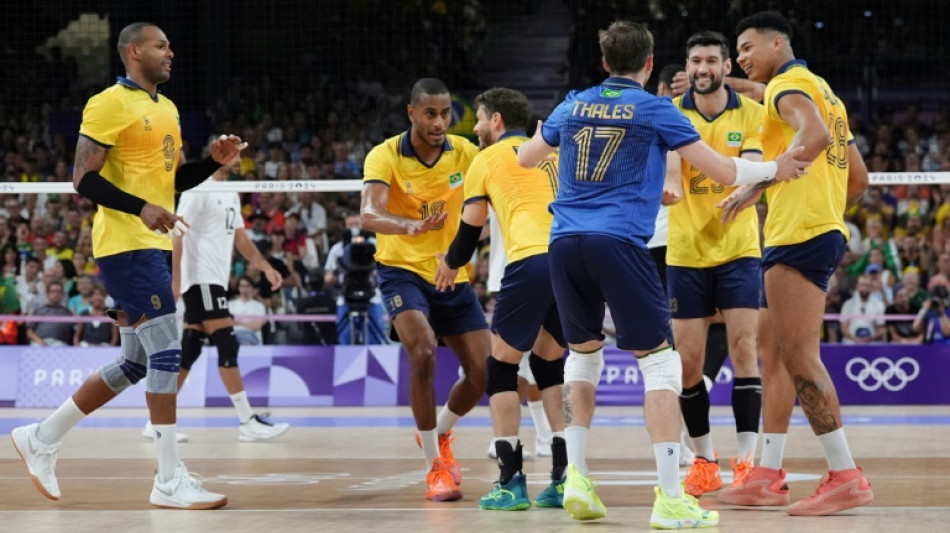 Brasil vence Egito e avan&ccedil;a &agrave;s quartas de final no v&ocirc;lei masculino em Paris