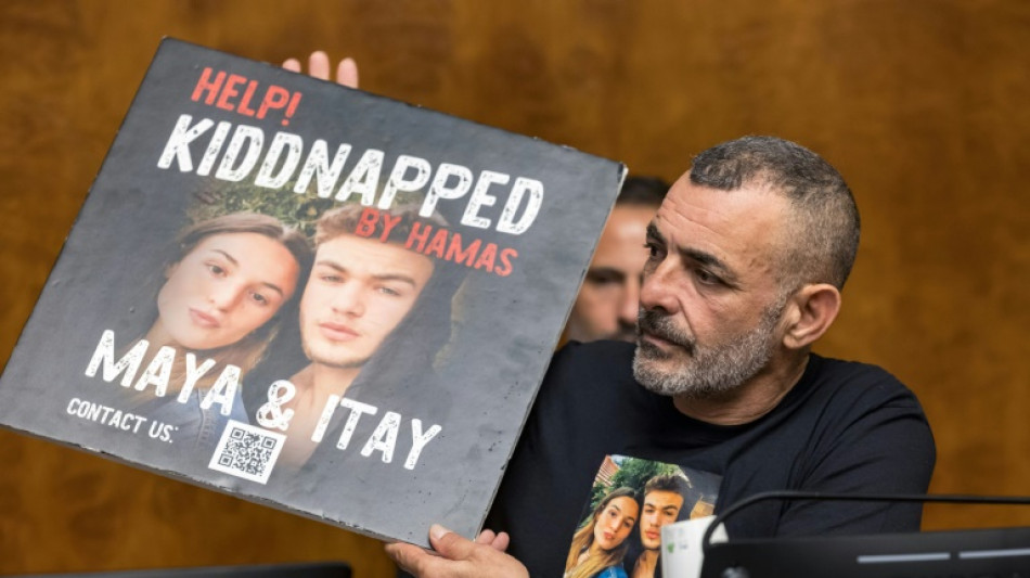 Crian&ccedil;as, estrangeiros e fam&iacute;lias est&atilde;o entre os ref&eacute;ns do Hamas em Gaza