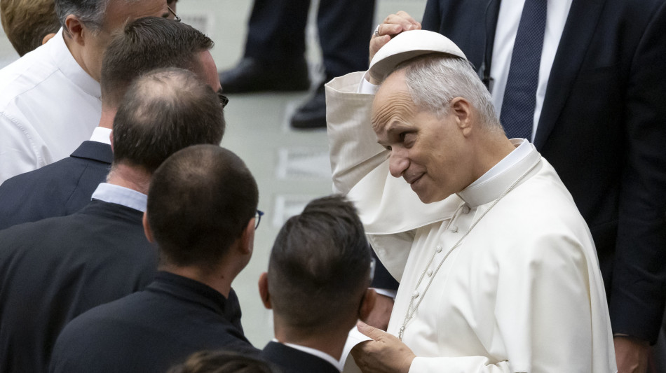 Il Papa, 'supplico tutela civili, no a spostamenti forzati'
