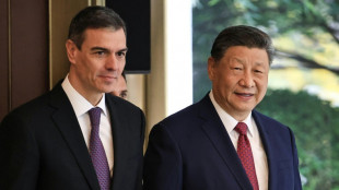 Guerre commerciale: Pékin porte à 125% ses surtaxes sur les produits américains