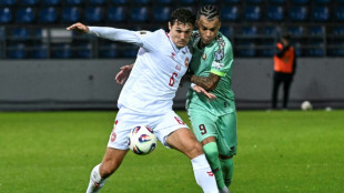 Christensen sofre les&atilde;o no joelho e vai desfalcar Bar&ccedil;a por v&aacute;rios meses