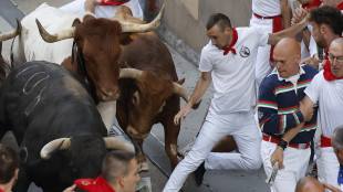 Nella quinta corsa davanti ai tori a San Fermin cinque contusi