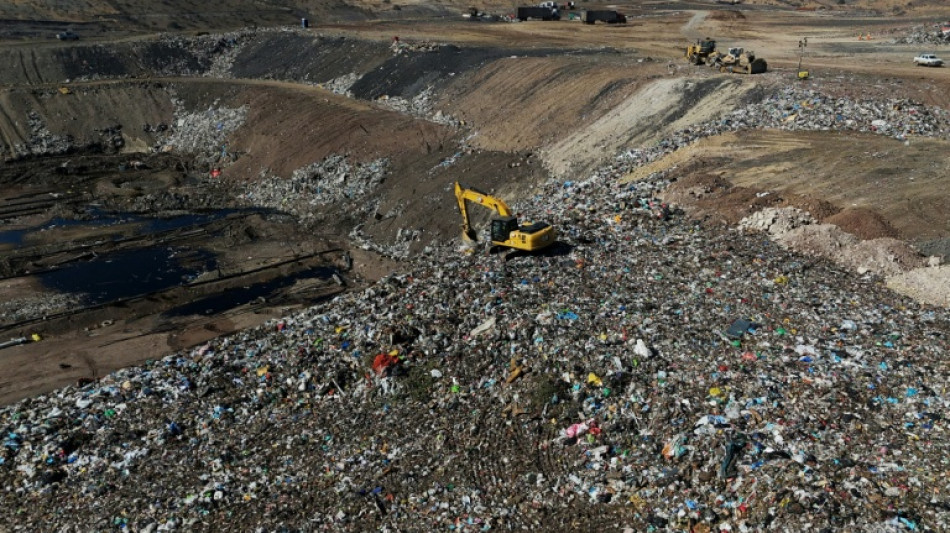 The Chilean town living with the world's most polluting dump