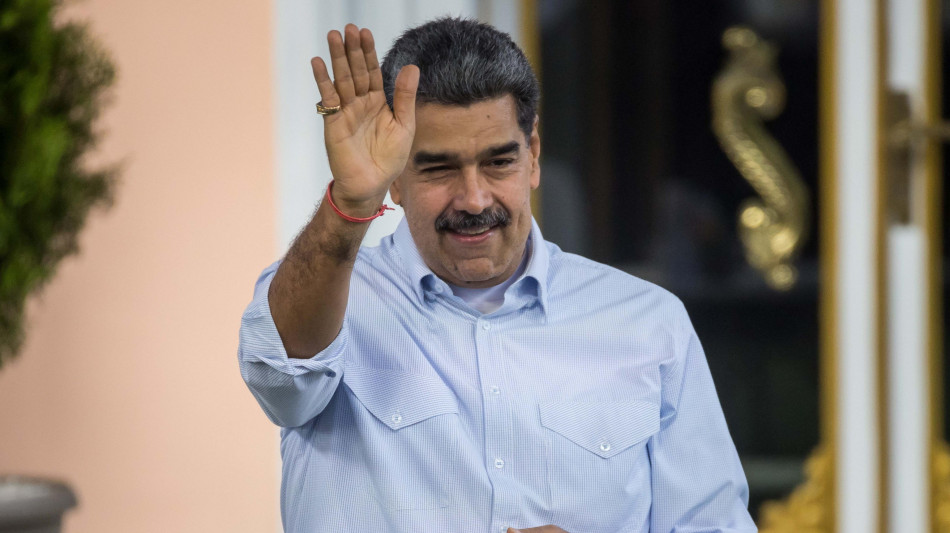 Venezuela, Maduro: 4,5 milioni di miliziani contro minacce Usa
