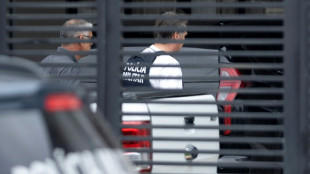 Bolsonaro deixa hospital e vai para casa cumprir pris&atilde;o domiciliar