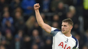 Frank confident Van de Ven has 'big future' at Spurs
