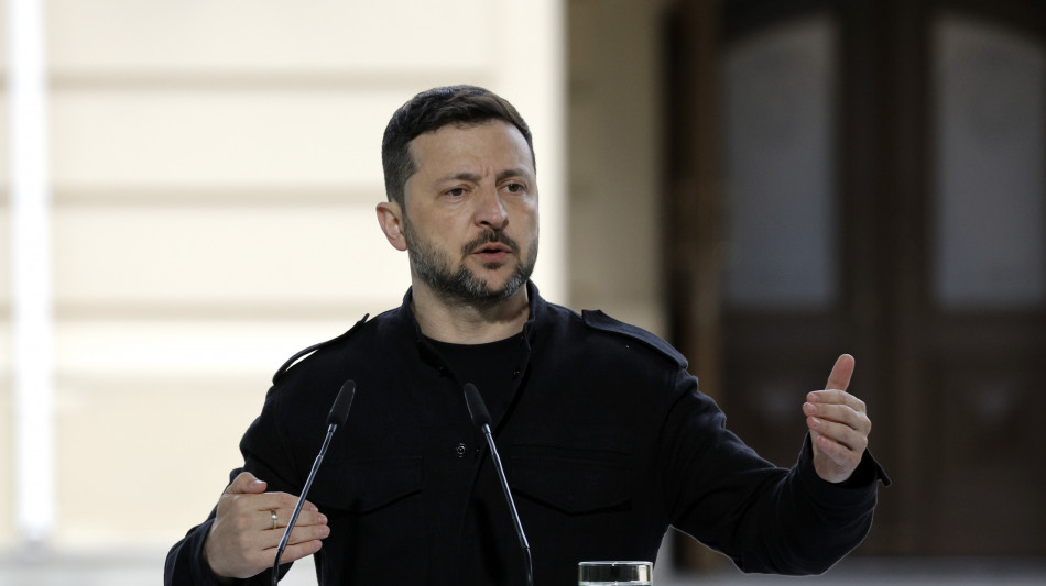 Zelensky, se non ci sar&agrave; cessate il fuoco, chiediamo sanzioni