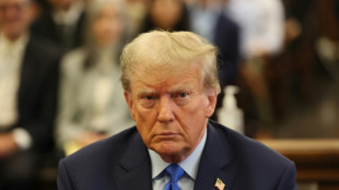Trump calific&oacute; de "farsa" el juicio civil que se abri&oacute; en Nueva York y amenaza a su imperio