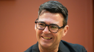 GB: le nouveau Premier ministre Burnham r&eacute;unit son gouvernement, sans les proches de Starmer