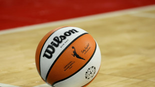 Basket: 15e titre de Bourges au bout d'une saison de r&ecirc;ve 