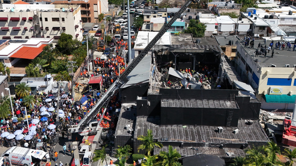 Santo Domingo, arrestato proprietario della discoteca crollata