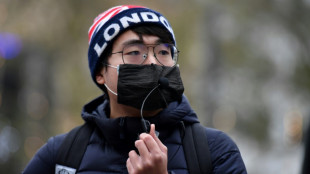 Pol&iacute;cia de Hong Kong oferece recompensa para prender ativistas pr&oacute;-democracia