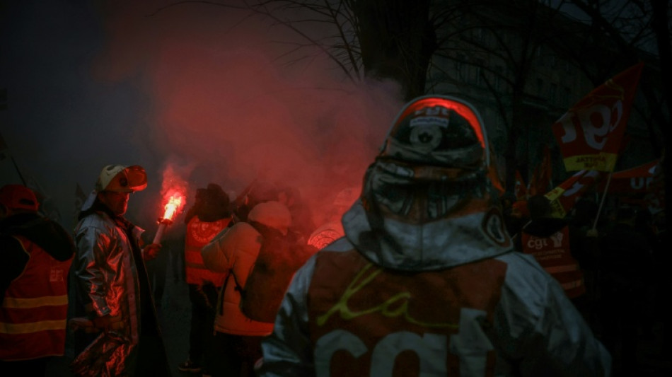 Frankreichs Parlament stimmt f&uuml;r Nationalisierung von ArcelorMittal - Regierung lehnt ab