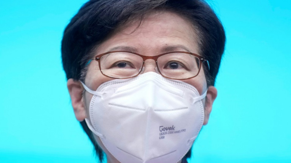 Hong Kong defiende la suspensi&oacute;n temporal de vuelos en caso de pasajeros contagiados con covid