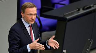 Lindner wirbt f&uuml;r Etatplan mit vielen Unsicherheiten