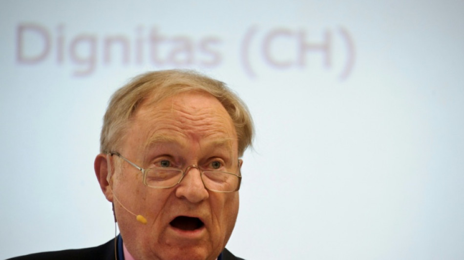Asociaci&oacute;n suiza por derecho a "morir dignamente" anuncia muerte de fundador por suicidio asistido