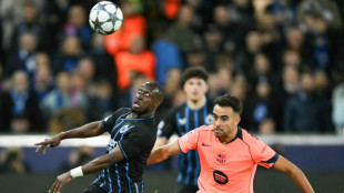 Garcia broken nose adds to Barca defensive worries