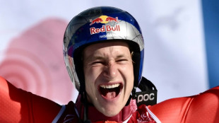 Mondiaux de ski alpin: le g&eacute;ant Marco Odermatt encore sacr&eacute;