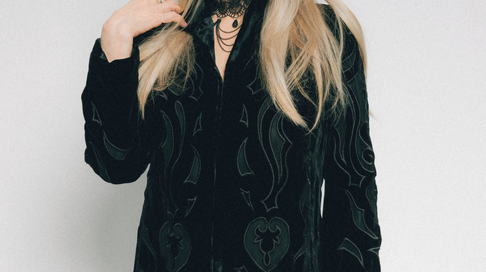 Patty Pravo nei teatri ad aprile con Opera Tour