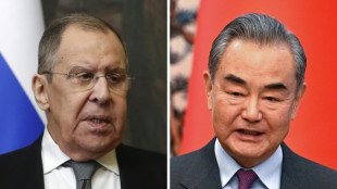 China recebe Lavrov e promete refor&ccedil;ar a 'coopera&ccedil;&atilde;o estrat&eacute;gica' com a R&uacute;ssia