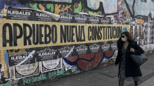 Chili: &agrave; un mois du r&eacute;f&eacute;rendum, le "non" &agrave; la nouvelle Constitution en t&ecirc;te des sondages
