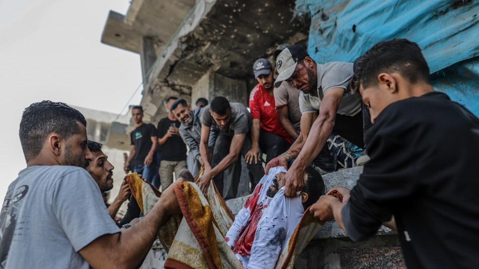 Difesa civile palestinese, 38 morti in attacchi israeliani