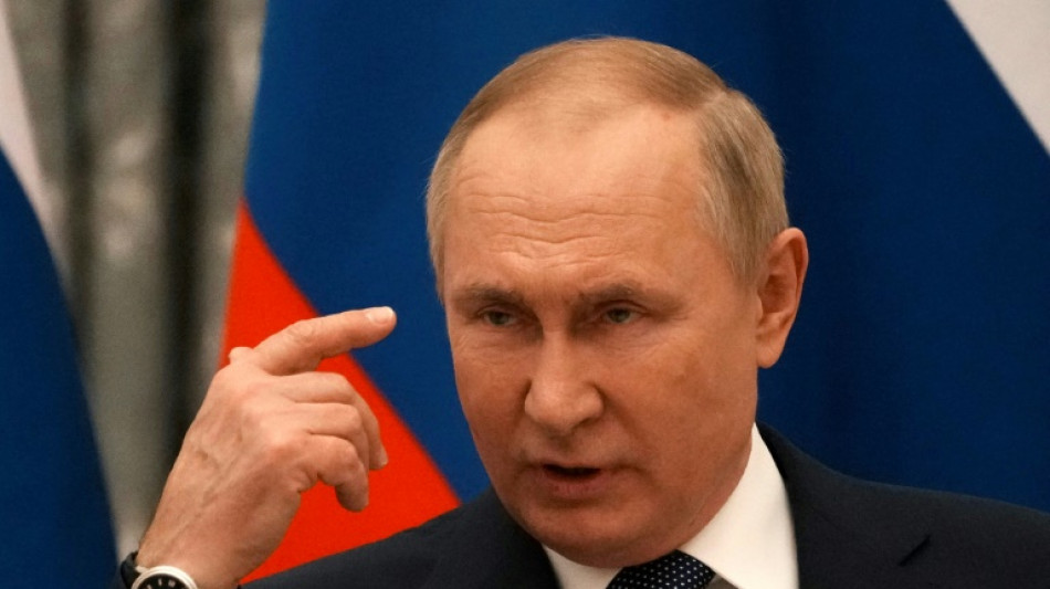 Macron schl&auml;gt Putin gemeinsames Erarbeiten "konkreter Sicherheitsgarantien" vor