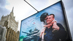 Un enviado de EEUU ve "disposici&oacute;n" para conversaciones trilaterales con Rusia y Ucrania