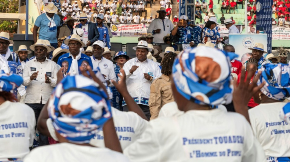 Presidente da Rep&uacute;blica Centro-africana &eacute; favorito para um terceiro mandato