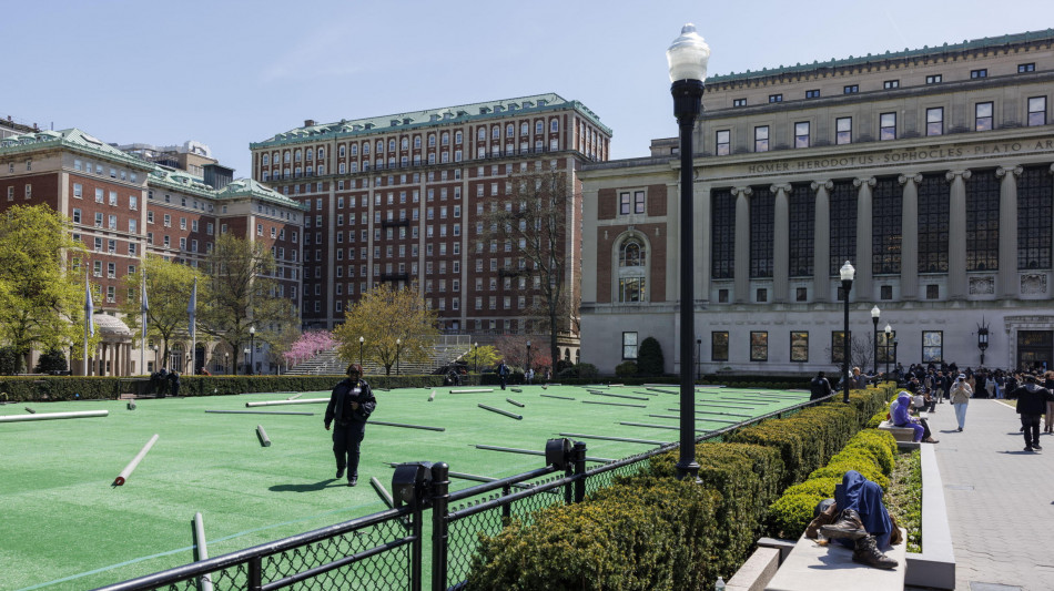 Senato universit&agrave; Columbia chiede indagine sui vertici ateneo