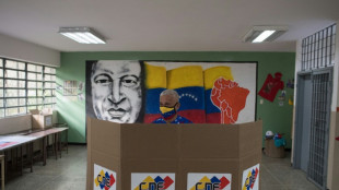 Parlamento da Venezuela elabora proposta de data para elei&ccedil;&otilde;es presidenciais