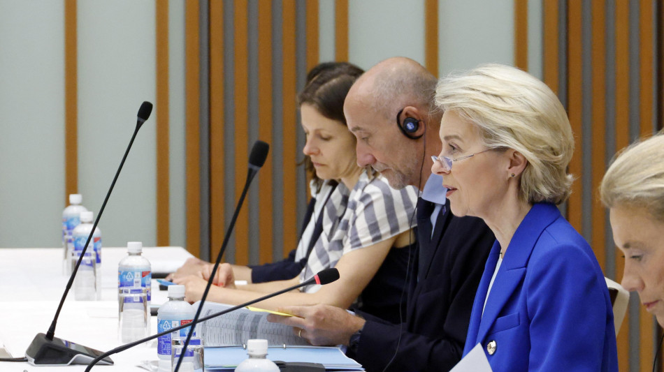 Von der Leyen, 'al lavoro con Usa, ma commercio &egrave; altrove'