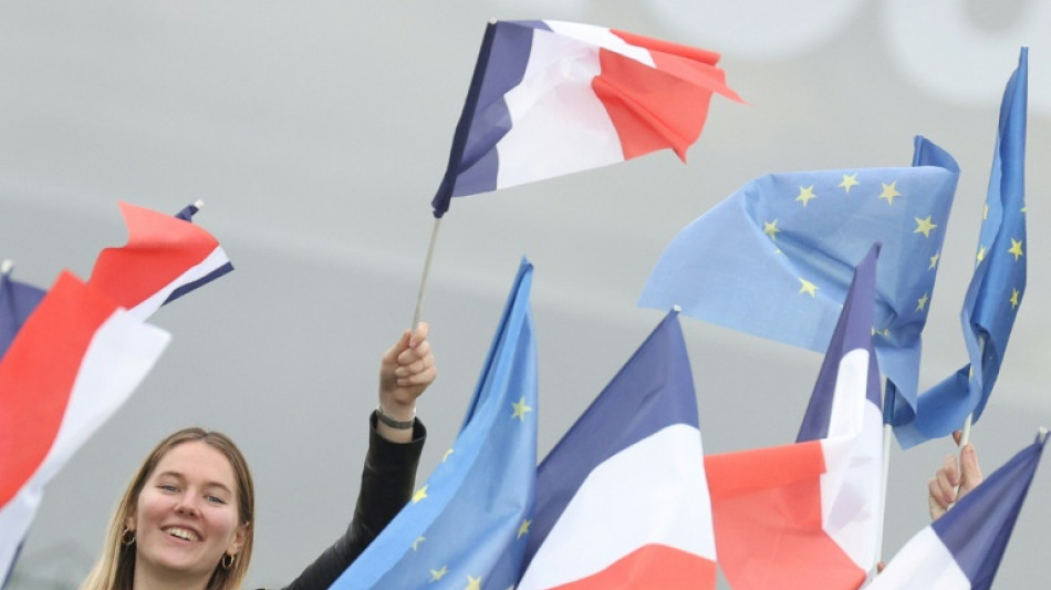 EU-Spitzen erleichtert &uuml;ber Wiederwahl Macrons