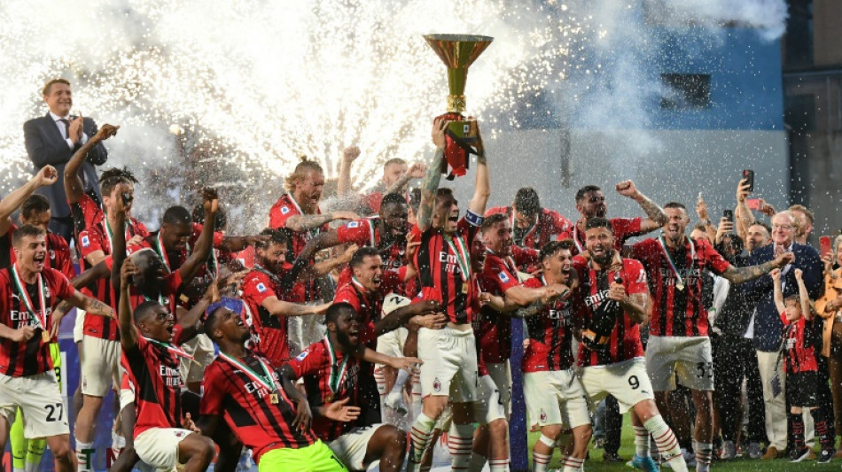 Italie: l'AC Milan change de mains mais reste sous pavillon am&eacute;ricain